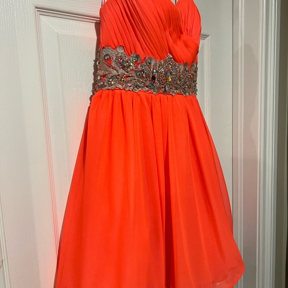 My Michelle Pink/Peach Mini Grad Dress - Picture 2 of 9